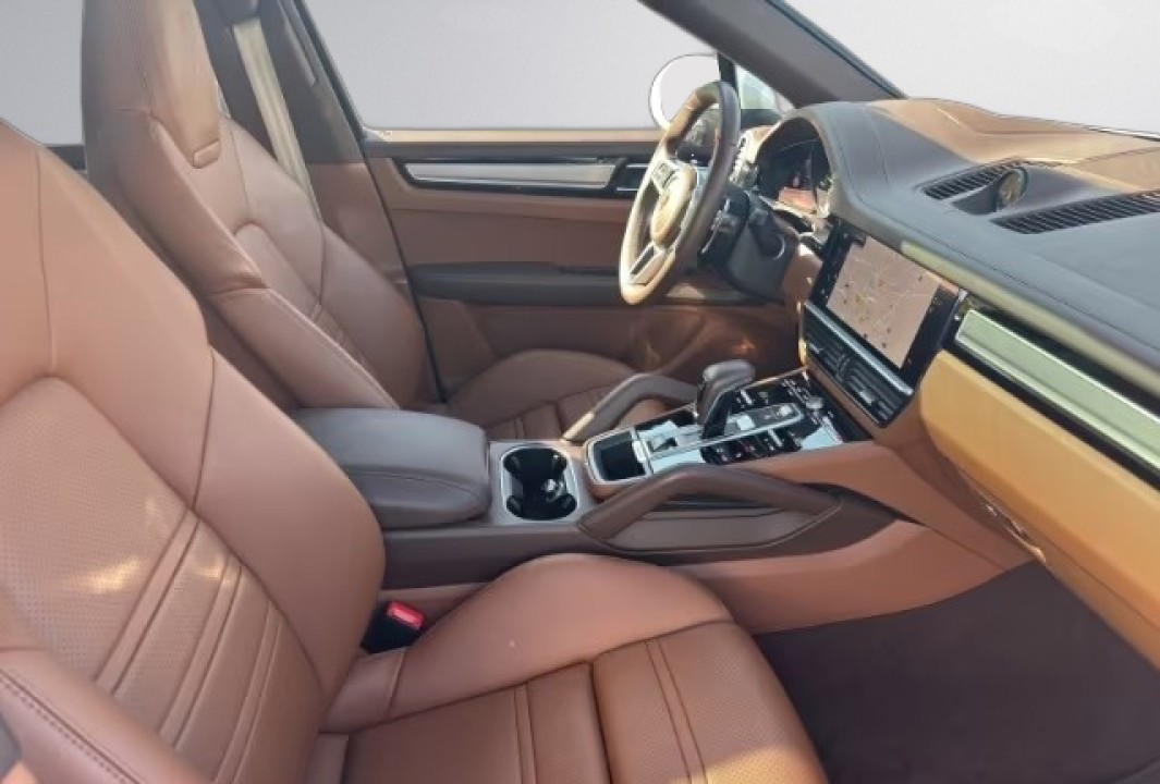 Porsche Cayenne Coupe E-Hybrid Platinum Edition - foto 13