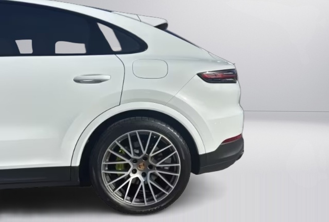 Porsche Cayenne Coupe E-Hybrid Platinum Edition - foto 23