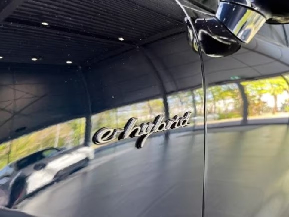Porsche Cayenne Coupe E-Hybrid Platinum Edition - foto 28