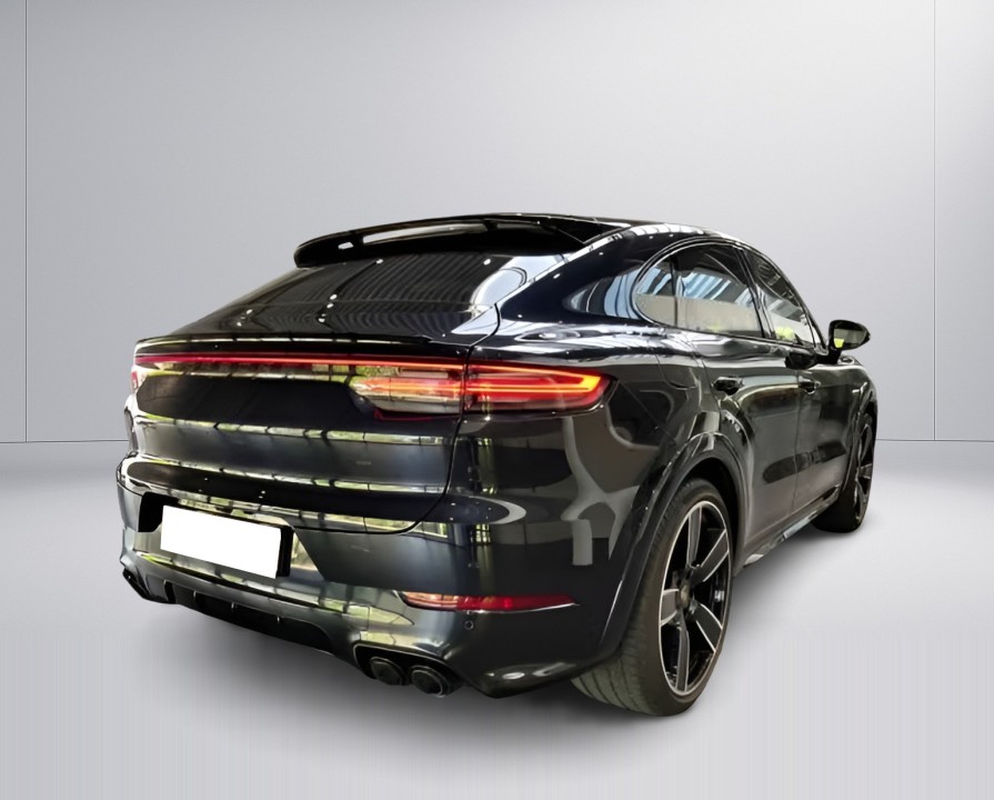 Porsche Cayenne Coupe E-Hybrid Platinum Edition (3)