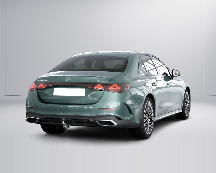 Mercedes-Benz E 300de 4MATIC AMG Line - foto 10
