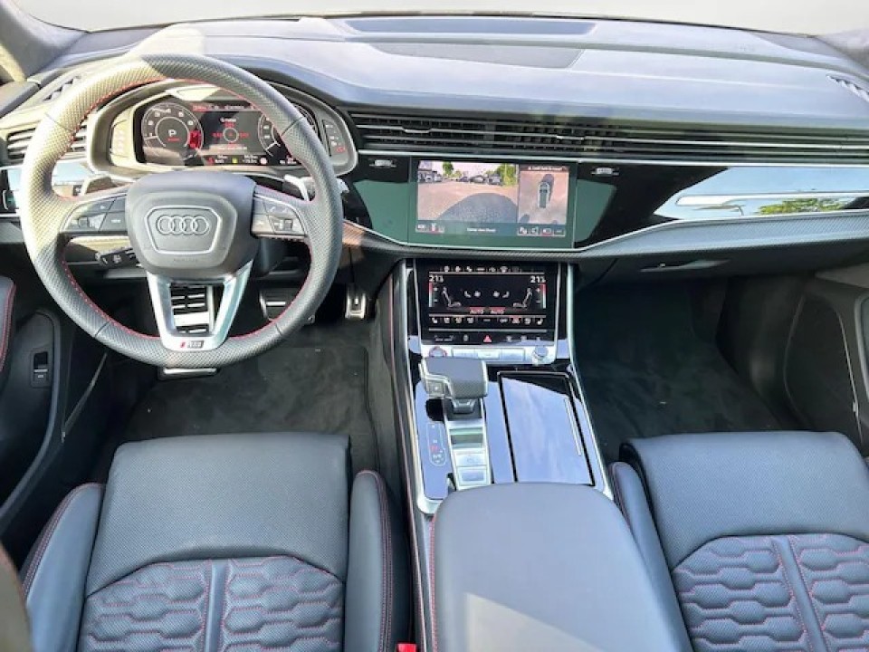 Audi RS Q8 - foto 6