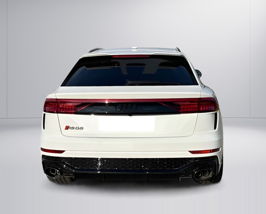 Audi RS Q8 (4)