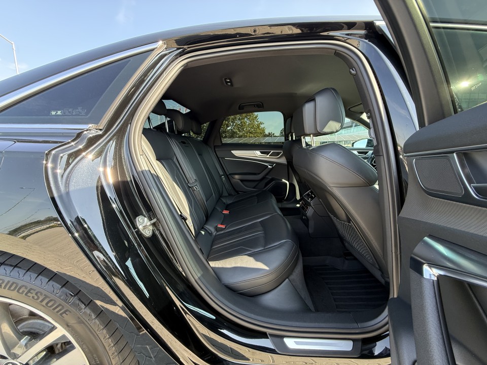 Audi A6 Limousine 50TDI quattro tiptronic - foto 17