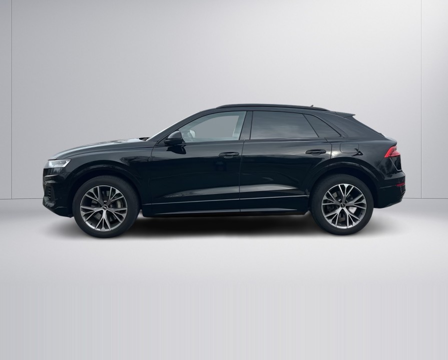 Audi Q8 55 TFSIe Quattro - foto 6