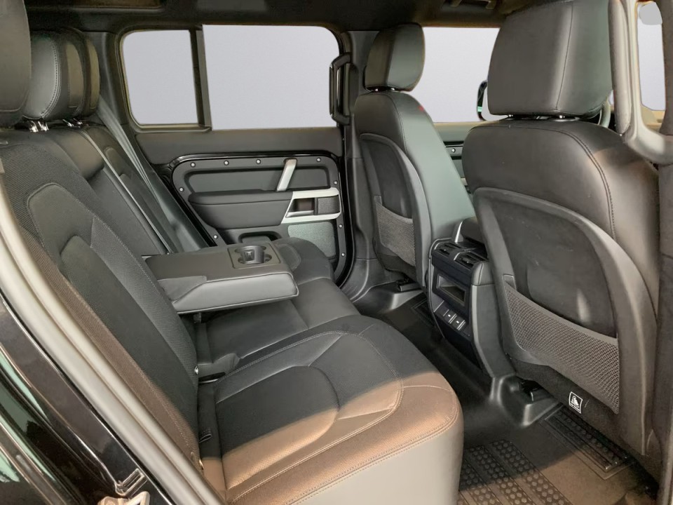 Land Rover Defender 110 D250 AWD - foto 9