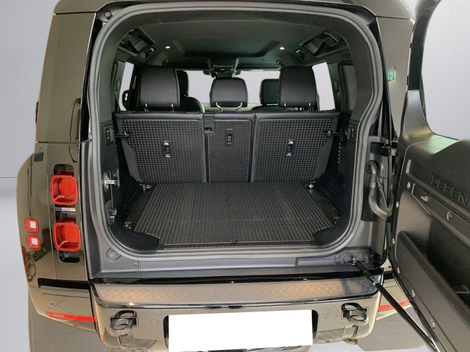 Land Rover Defender 110 D250 AWD - foto 23
