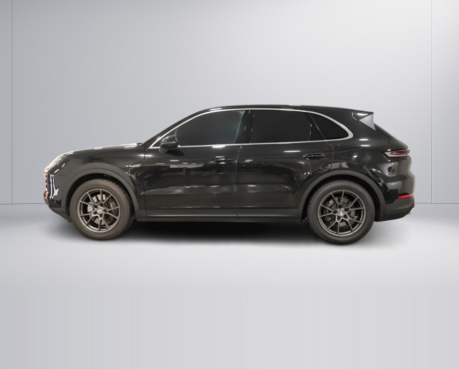 PORSCHE Cayenne 2025 — imagine 2