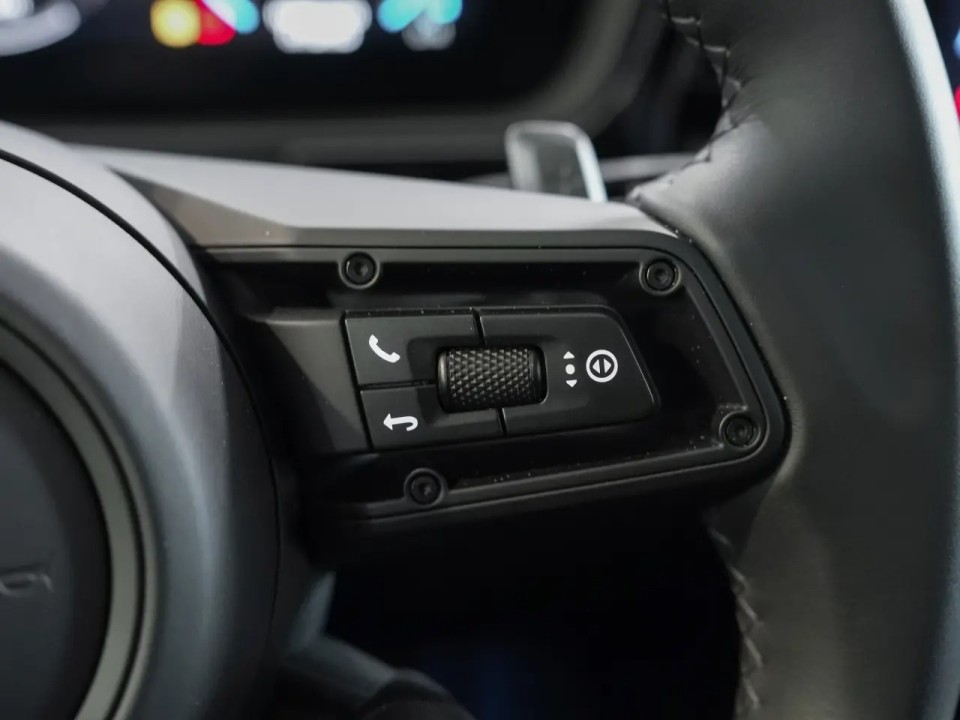 Porsche Cayenne E-Hybrid Black Edition - foto 12