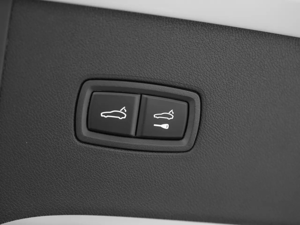 Porsche Cayenne E-Hybrid Black Edition - foto 26