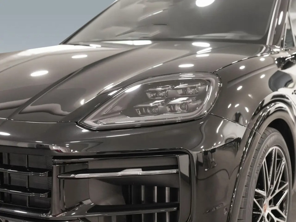 Porsche Cayenne Coupe E-Hybrid Black Edition - foto 22