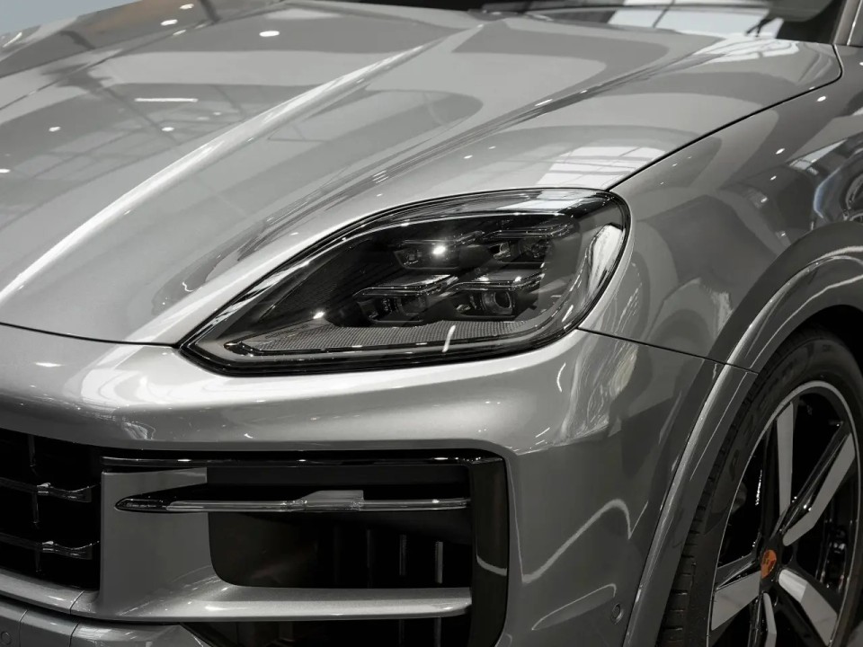 Porsche Cayenne Coupe GTS - foto 25