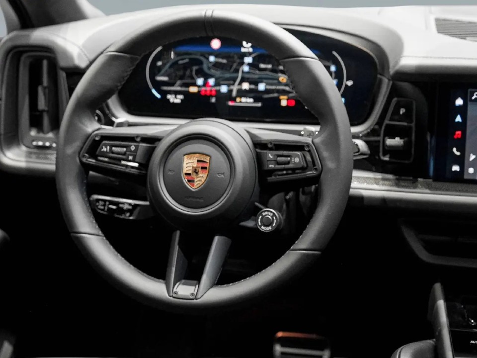 Porsche Cayenne Coupe GTS (5)