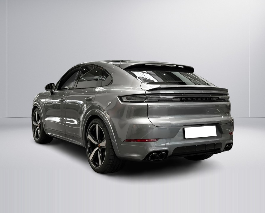Porsche Cayenne Coupe GTS (3)