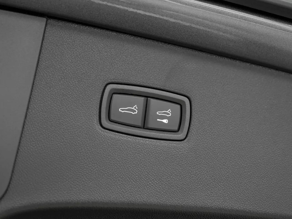 Porsche Cayenne Coupe GTS - foto 22