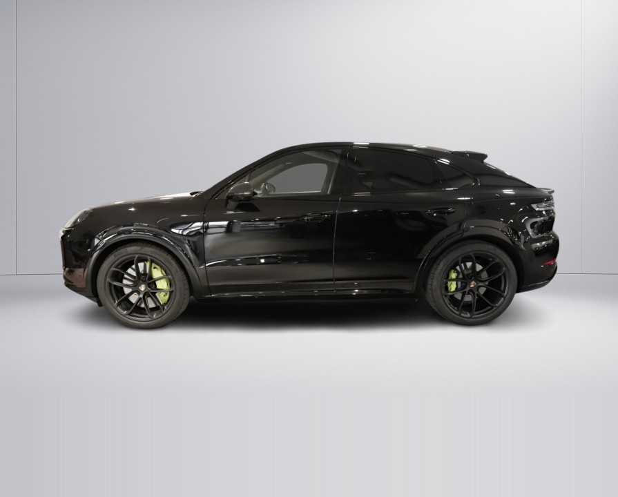 Porsche Cayenne Coupe Turbo E-Hybrid (3)