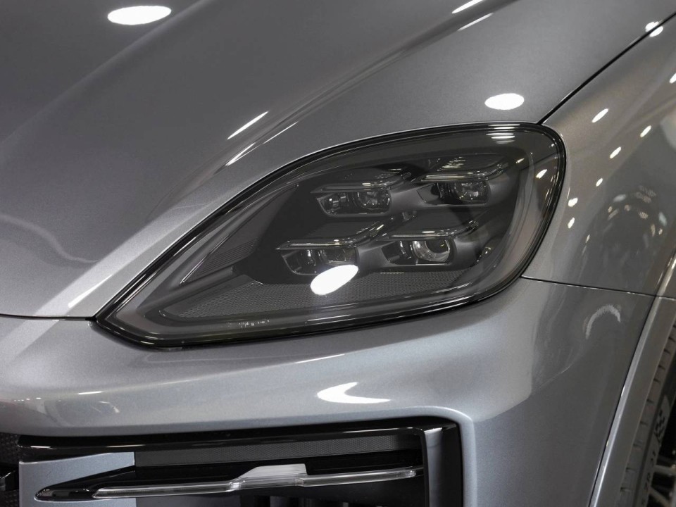 Porsche Cayenne Coupe E-Hybrid Black Edition - foto 27