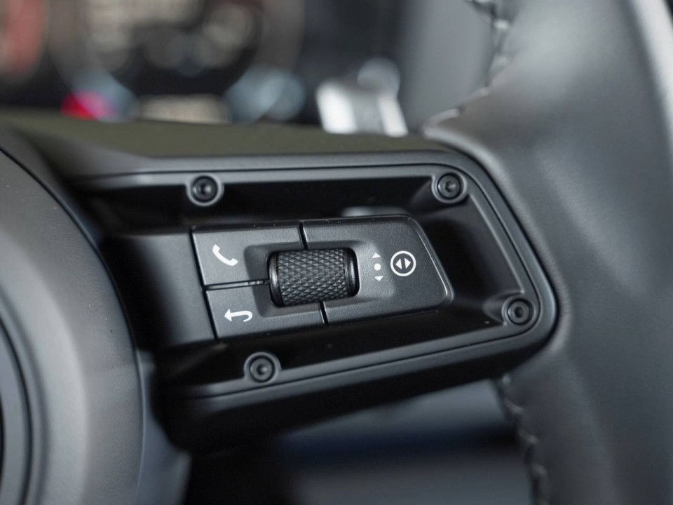 Porsche Panamera 4 E-Hybrid - foto 17
