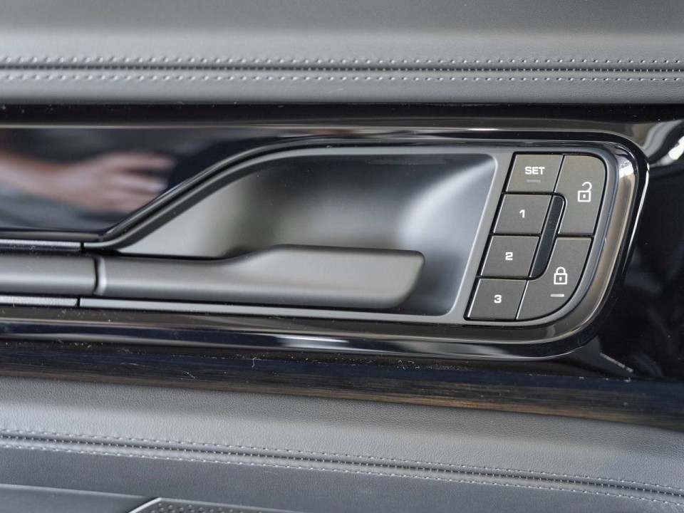 Porsche Panamera 4 E-Hybrid - foto 24