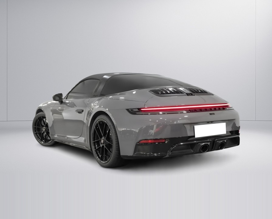 Porsche 911 Targa 4 GTS (3)