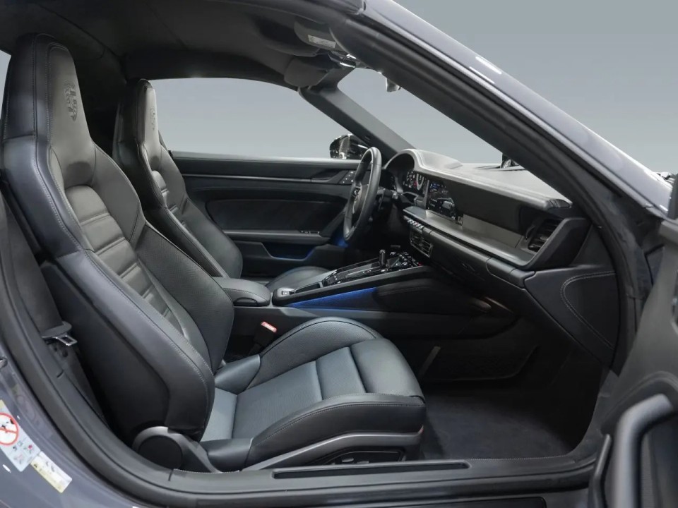 Porsche 911 Targa 4 GTS - foto 10