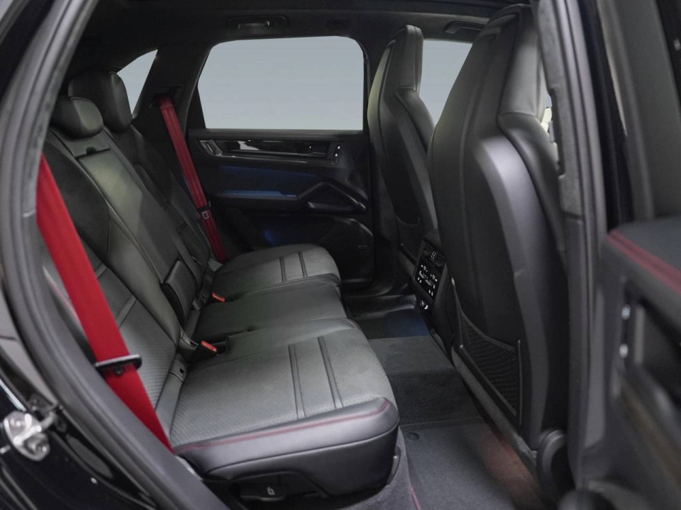 Porsche Cayenne GTS - foto 7