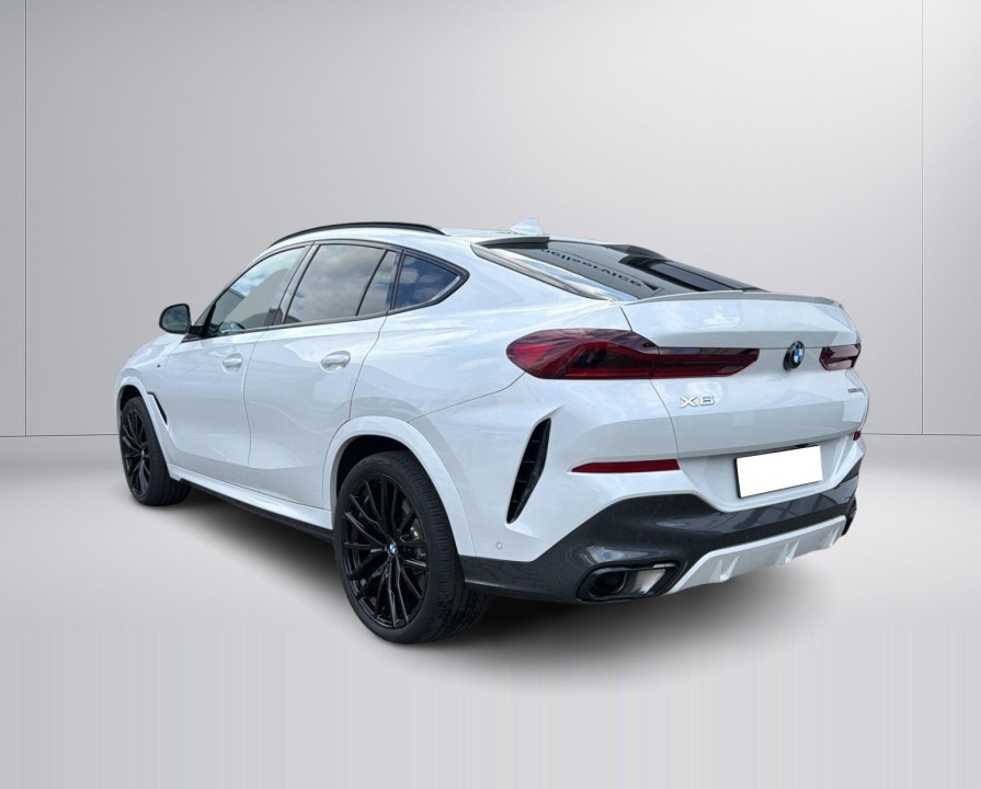 BMW X6 xDrive40d (5)