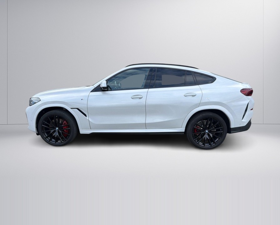 BMW X6 xDrive40d - foto 6