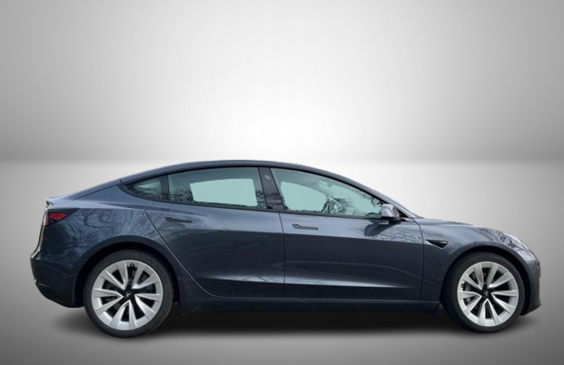 Tesla Model 3 Dual Motor Long Range AWD (2)