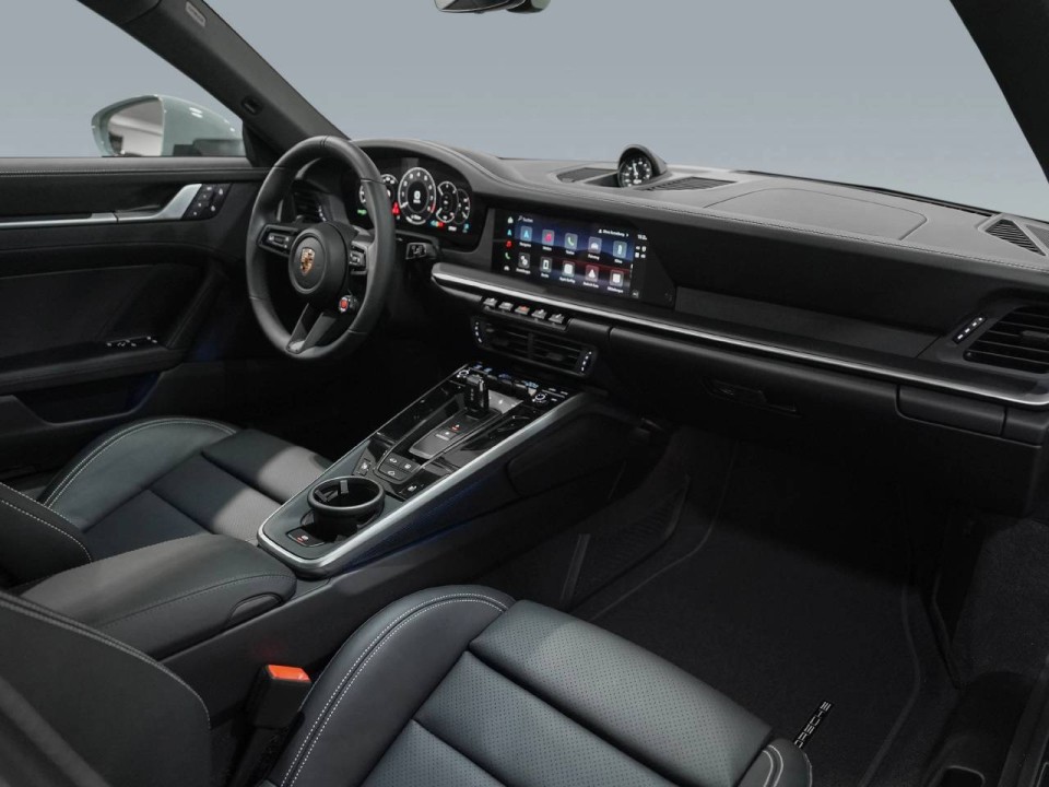 Porsche 911 Carrera 4S - foto 9