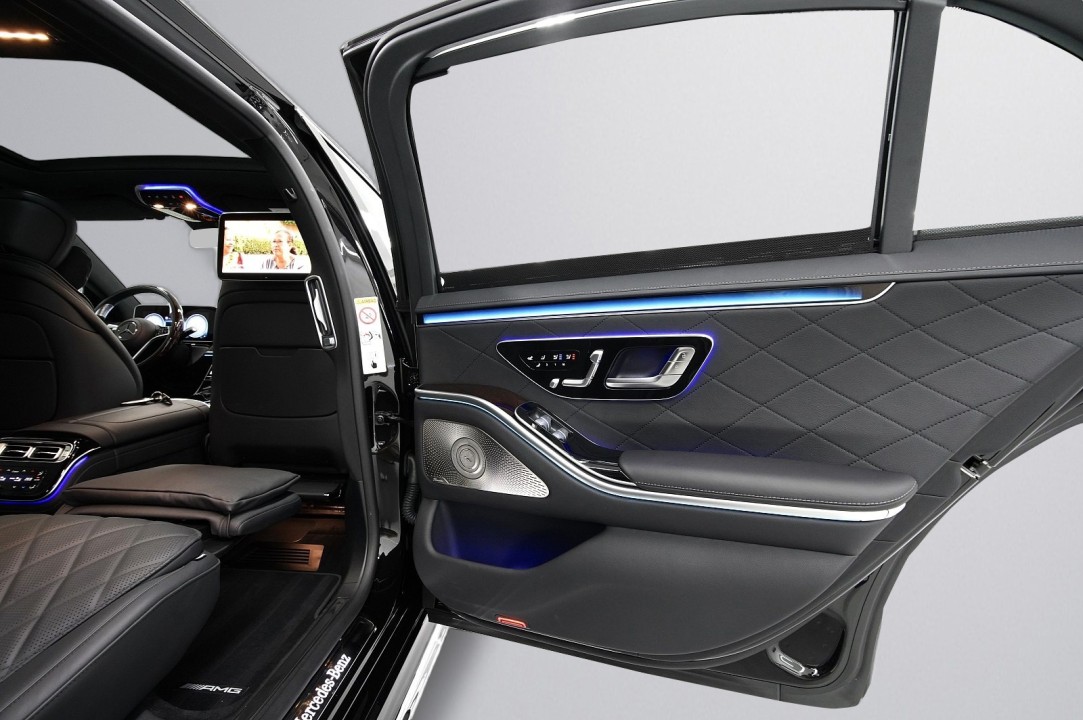 Mercedes-Benz S 450 4MATIC AMG - foto 86