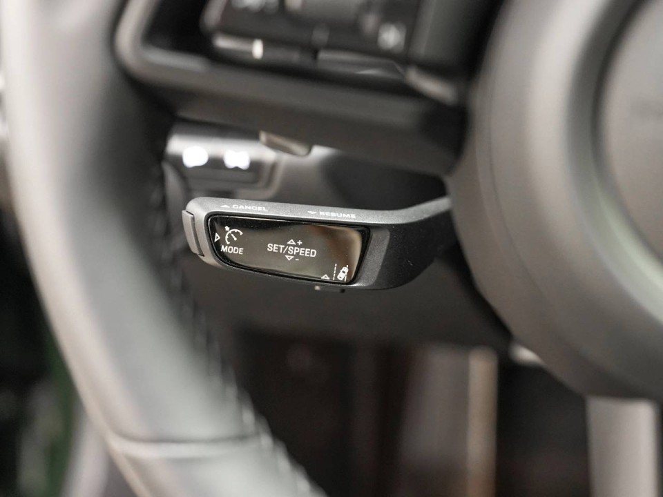 Porsche 911 GT3 Touring - foto 10