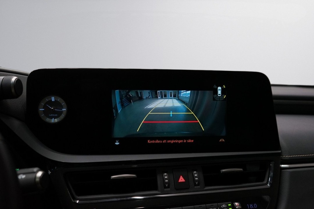 Lexus Seria ES 300h Limited - foto 14
