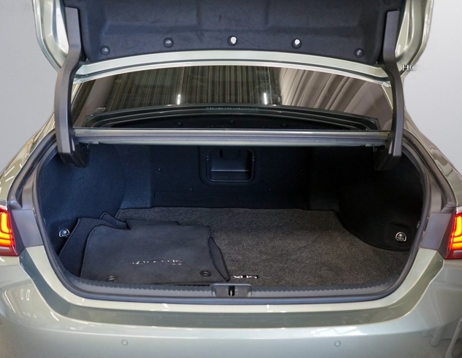 Lexus Seria ES 300h Limited - foto 19