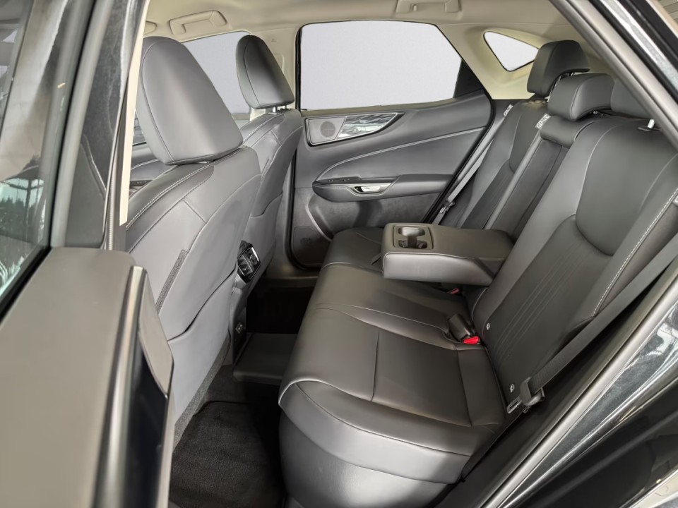Lexus Seria NX 450h+ E-FOUR Business - foto 7