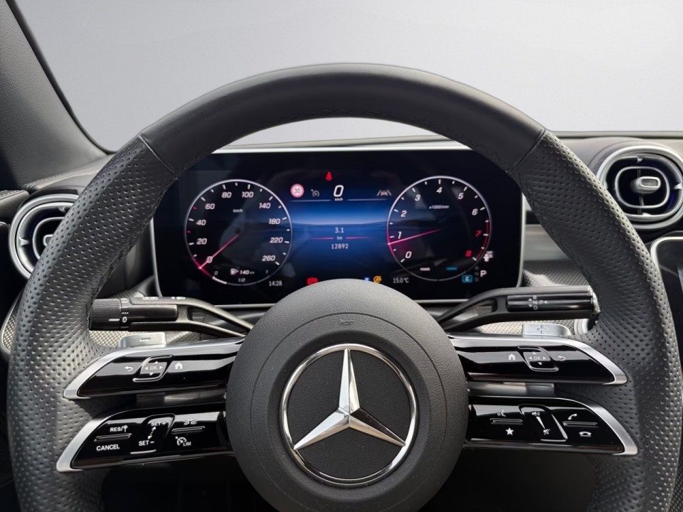 Mercedes-Benz CLE 300 4MATIC Cabrio AMG - foto 10