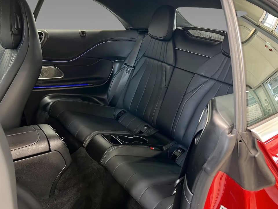 Mercedes-Benz CLE 300 4MATIC Cabrio AMG - foto 8