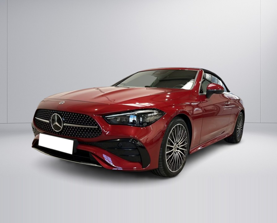 Mercedes-Benz CLE 300 4MATIC Cabrio AMG (2)