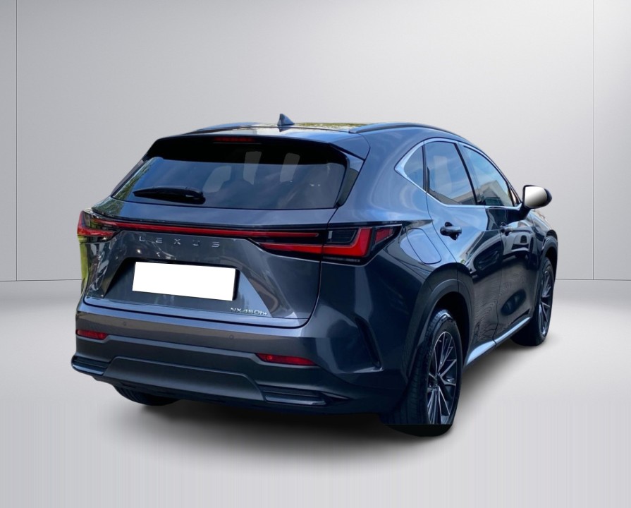 LEXUS NX 2022 — imagine 3