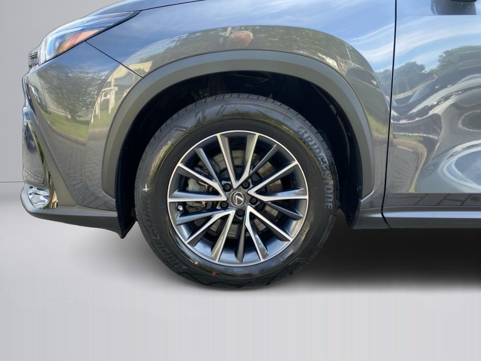 Lexus Seria NX 450h+ AWD Executive - foto 24
