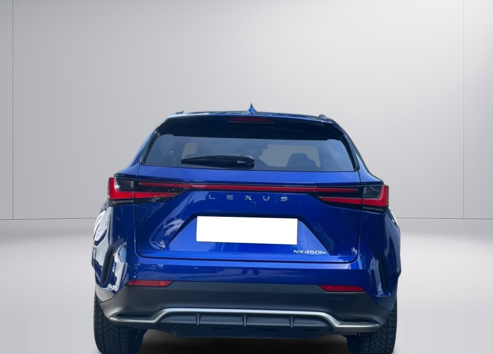 LEXUS NX 2022 — imagine 4