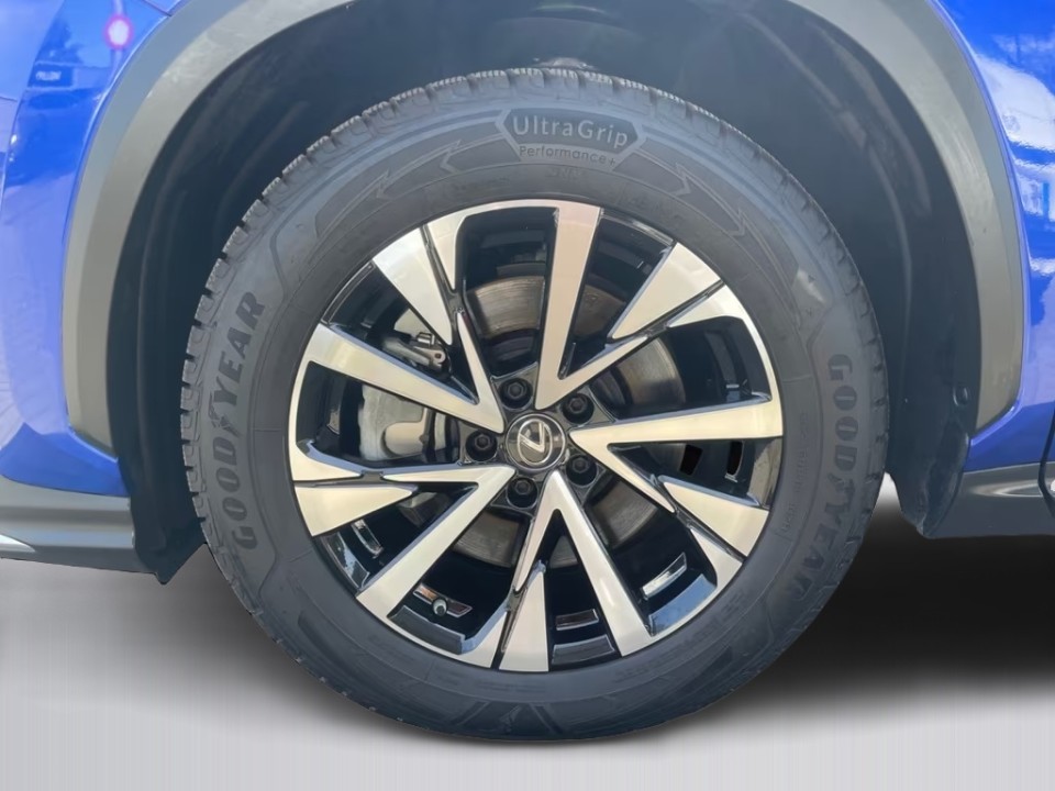 Lexus Seria NX 450h+ F-Sport - foto 24
