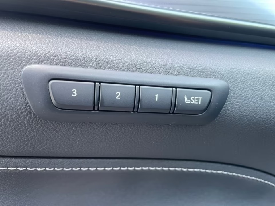 Lexus Seria NX 450h+ F-Sport - foto 20