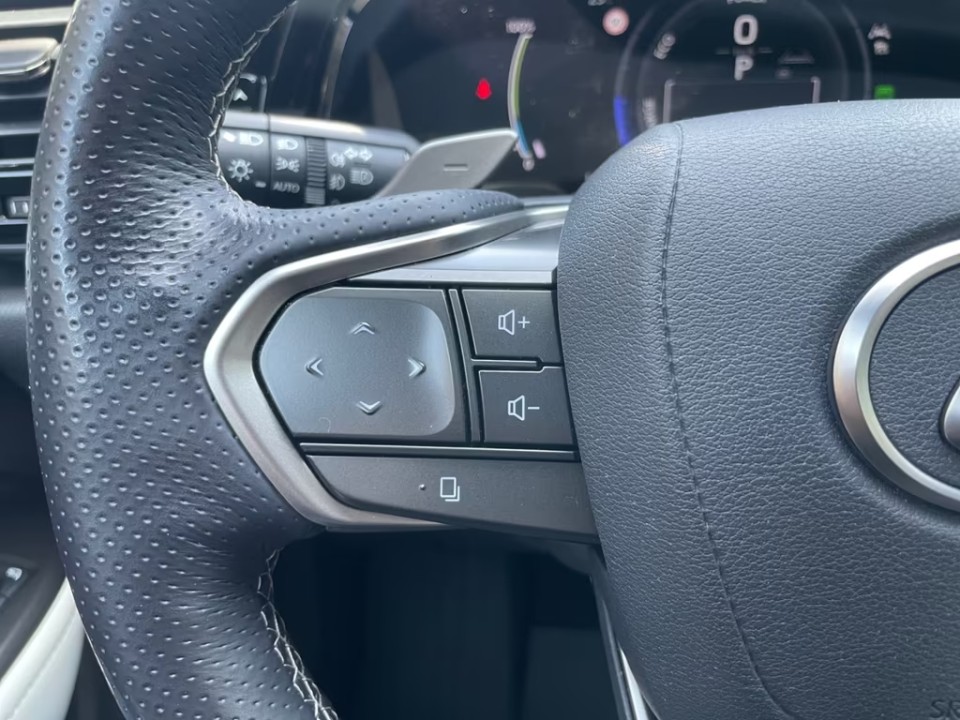 Lexus Seria NX 450h+ F-Sport - foto 15