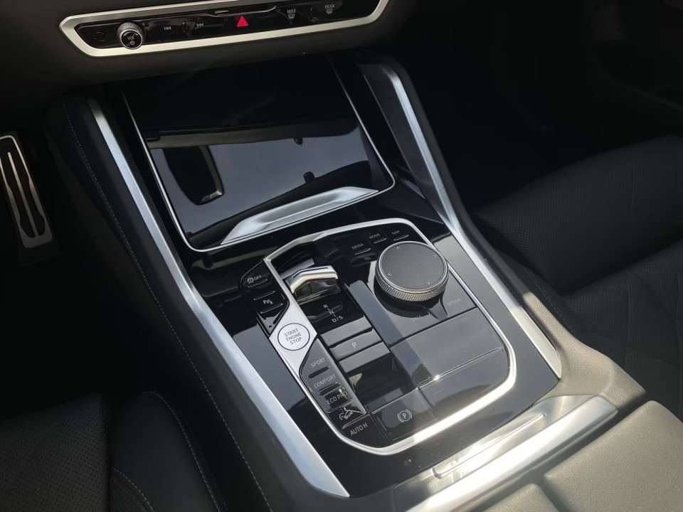 BMW X6 xDrive40d M-Sport - foto 12
