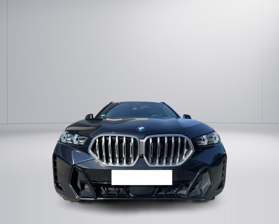 BMW X6 xDrive40d M-Sport (2)