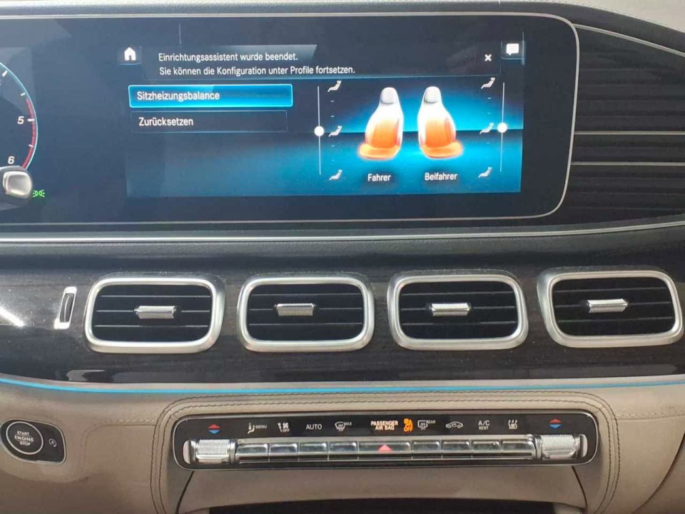 Mercedes-Benz GLE 300d AMG - foto 11