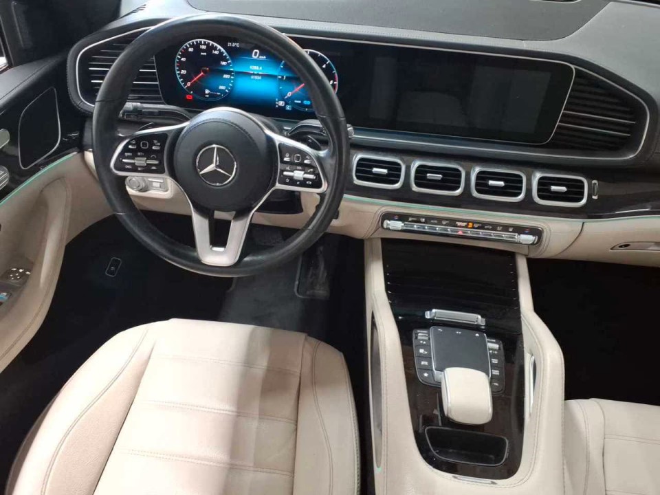 Mercedes-Benz GLE 300d AMG - foto 8