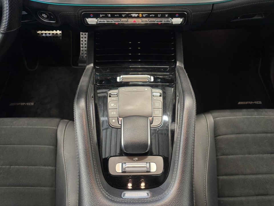 Mercedes-Benz GLE 400d 4MATIC AMG - foto 9