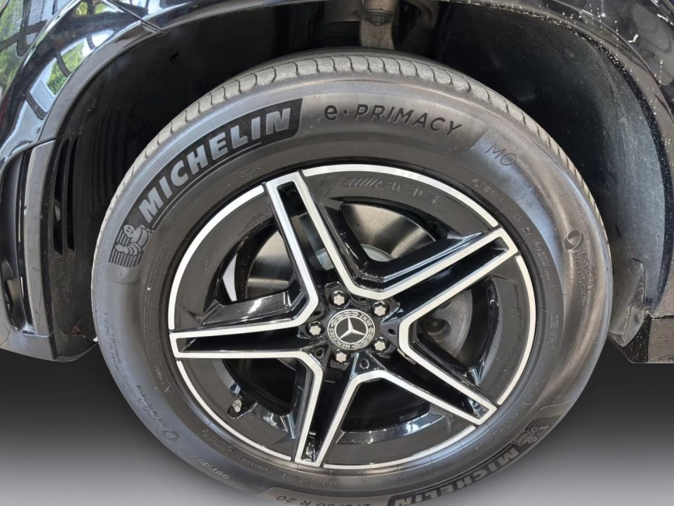 Mercedes-Benz GLE 400d 4MATIC AMG - foto 19
